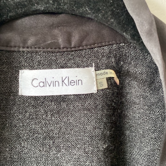 ⭕️Calvin Klein wool shrug / cropped open sweater size S - Picture 2 of 4